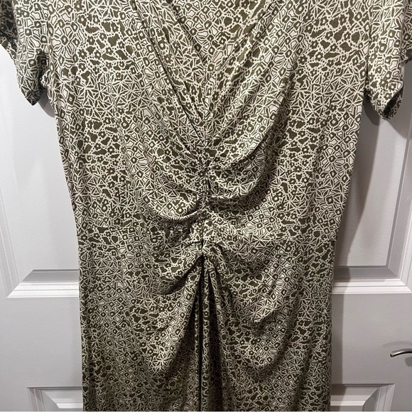 Athleta Honey  Womens Scrunched Mini Dress Triangle Microfloral‎ Pattern Size S - Picture 3 of 7